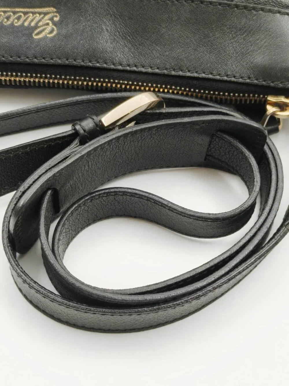 Gucci Black Leather D-Ring Shoulder Crossbody Bag Gold Hardware